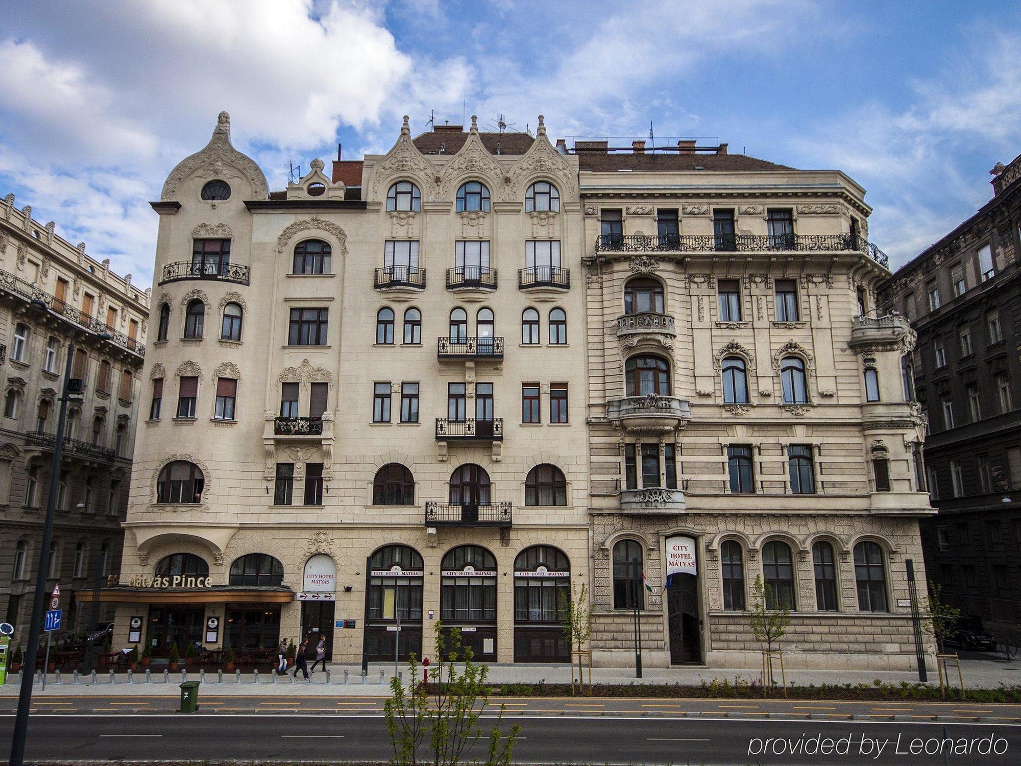 City Hotel Matyas Budapest Exterior foto